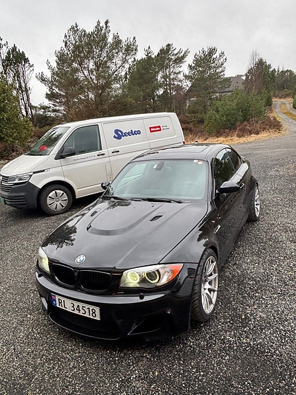 BMW 135i 6 of 30