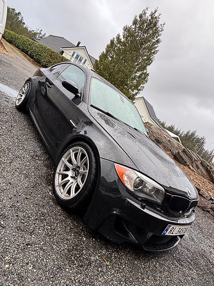 BMW 135i 8 of 30