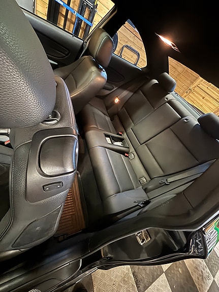 BMW 135i 18 of 30