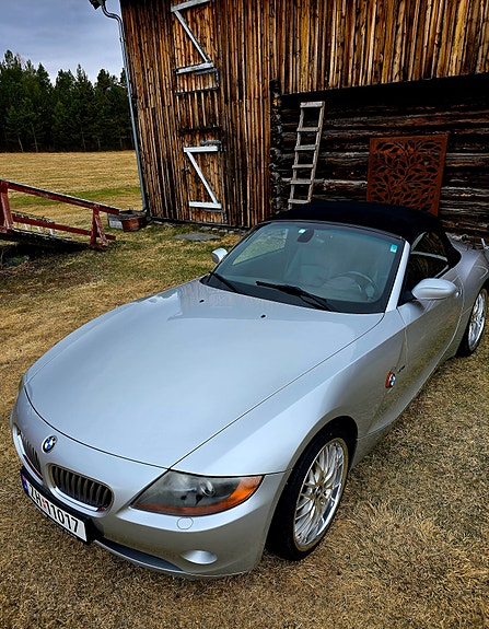 BMW Z4 4 of 5