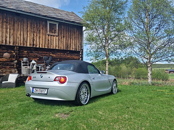 BMW Z4 5 of 5