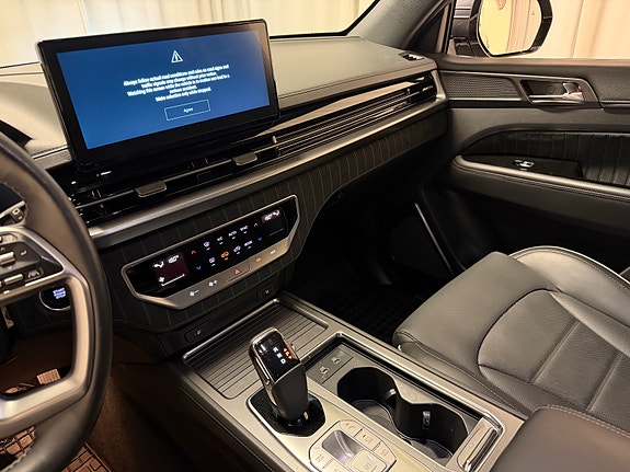 KGM Rexton 19 of 24