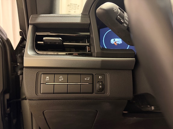 KGM Rexton 17 of 24