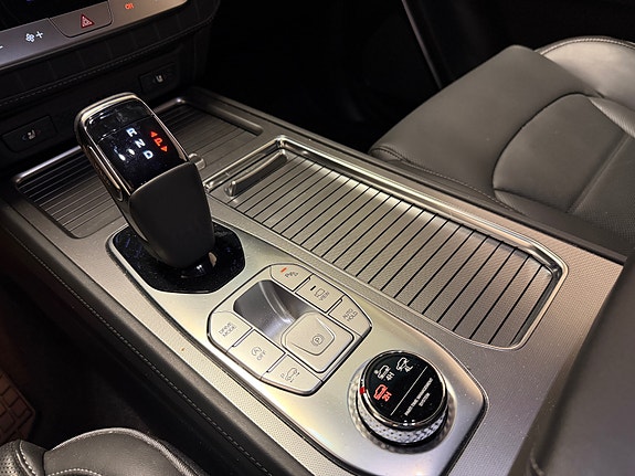 KGM Rexton 21 of 24