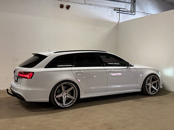 Audi RS6 13 of 30