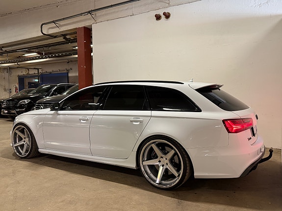 Audi RS6 4 of 30