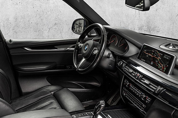 BMW X5 13 of 30