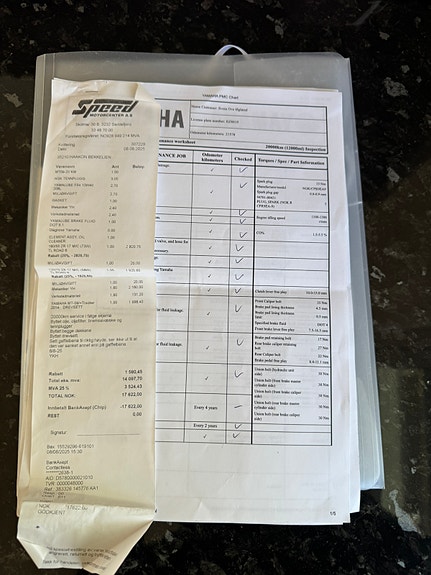 Yamaha MT-09 SP 19 of 19