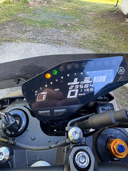 Yamaha MT-09 SP 5 of 19