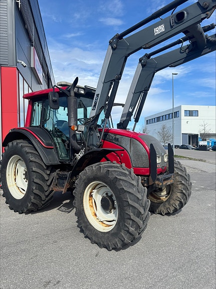Valtra N141A 2007, kr 325 000,-