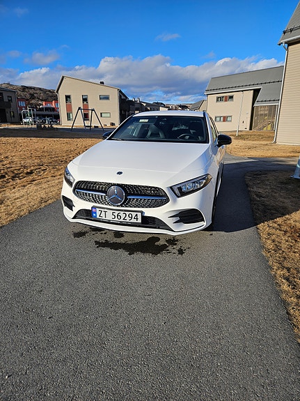 Mercedes-Benz A250 e 9 of 18
