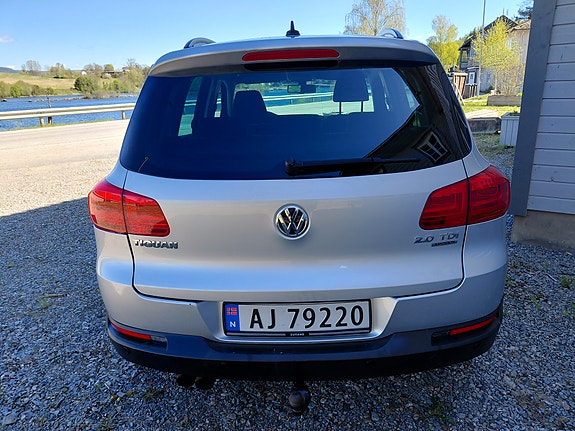 Volkswagen Tiguan 6 of 30