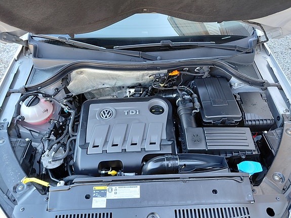 Volkswagen Tiguan 23 of 30