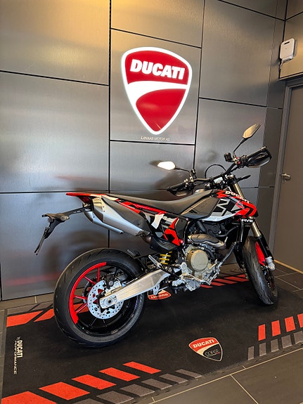 Ducati Hypermotard 3 of 4