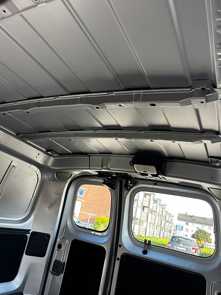 Nissan e-NV200 18 of 30
