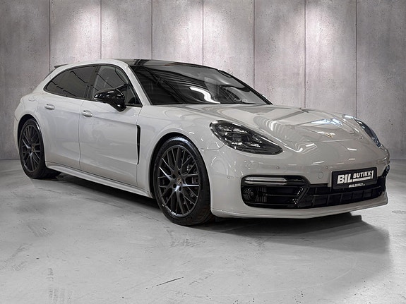 Porsche Panamera 3 of 5