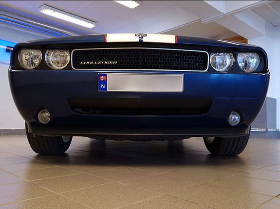 Dodge Challenger 25 of 29