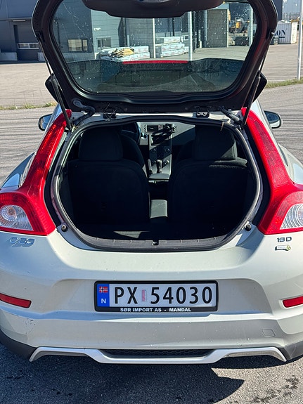 Volvo C30 7 of 16