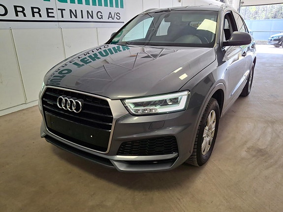Audi Q3 2 of 16