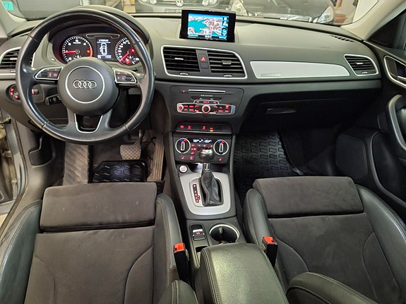 Audi Q3 8 of 16