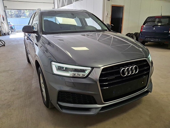 Audi Q3 3 of 16