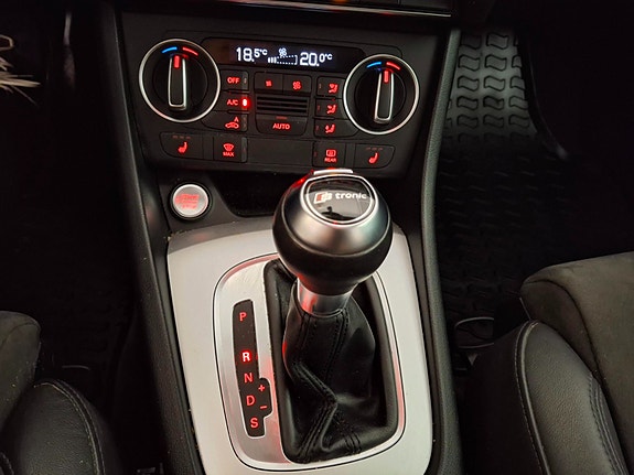 Audi Q3 12 of 16