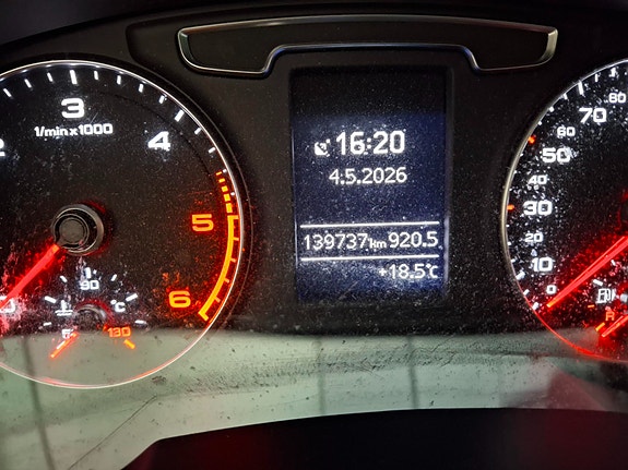 Audi Q3 13 of 16