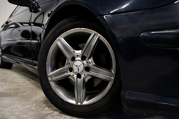 Mercedes-Benz CLK-Klasse 3 of 30