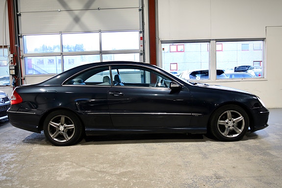 Mercedes-Benz CLK-Klasse 10 of 30