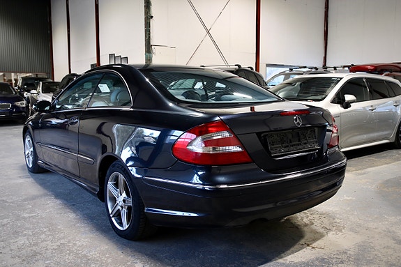 Mercedes-Benz CLK-Klasse 7 of 30