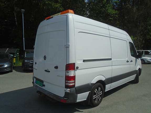 Mercedes-Benz Sprinter 5 of 5