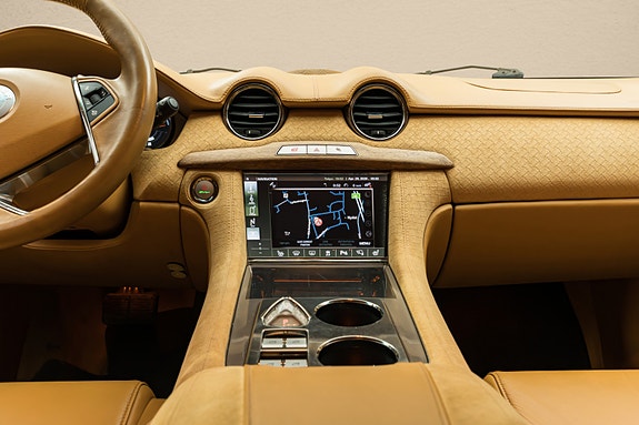 Fisker Karma 23 of 30