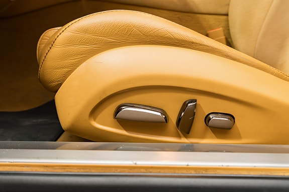Fisker Karma 20 of 30