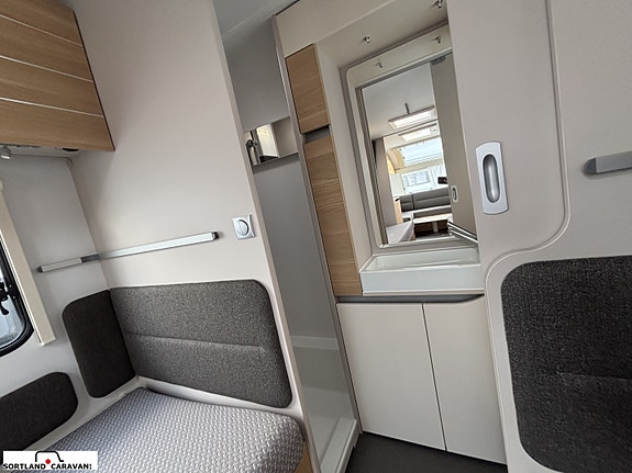 Adria ADORA 572 UT Overståer kampanje! 24 of 30
