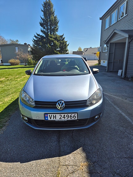 Volkswagen Golf VI 2 of 5