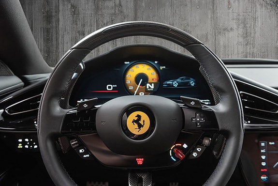 Ferrari 12Cilindri 25 of 30