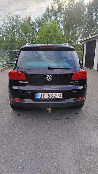 Volkswagen Tiguan 8 of 21