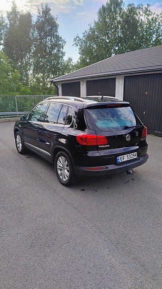Volkswagen Tiguan 6 of 21
