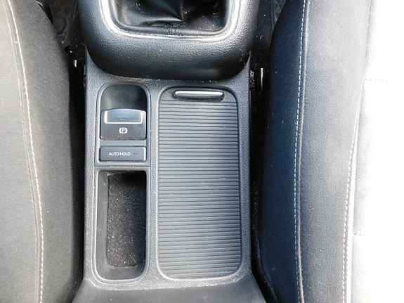 Volkswagen Tiguan 16 of 21