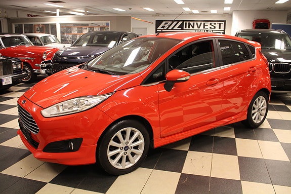 Ford Fiesta 2 of 5