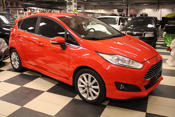 Ford Fiesta 3 of 5