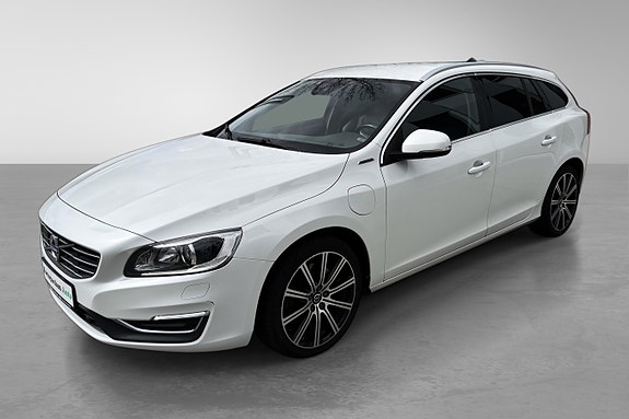 Volvo V60 12 of 30