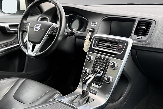 Volvo V60 18 of 30