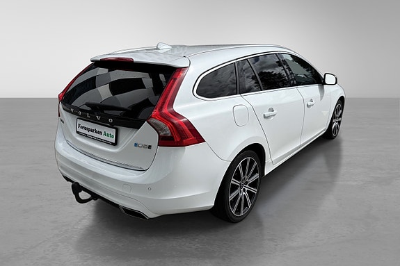 Volvo V60 6 of 30