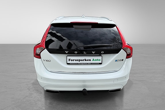 Volvo V60 7 of 30