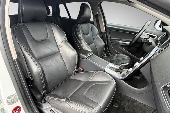 Volvo V60 20 of 30