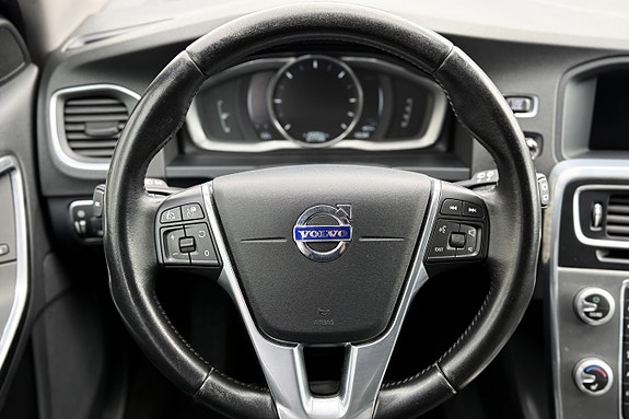 Volvo V60 21 of 30