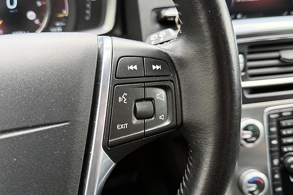Volvo V60 23 of 30