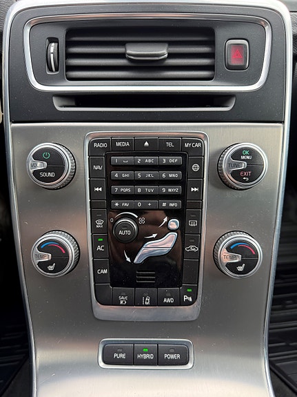 Volvo V60 25 of 30