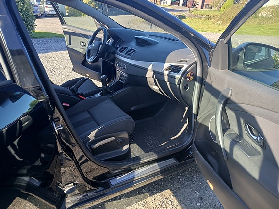 Renault Megane III 3 of 21